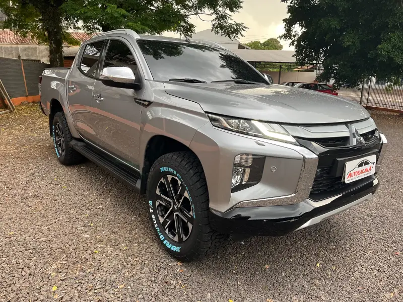 Mitsubishi L200 Triton Sport HPE-S 2.4 CD Dies. Aut